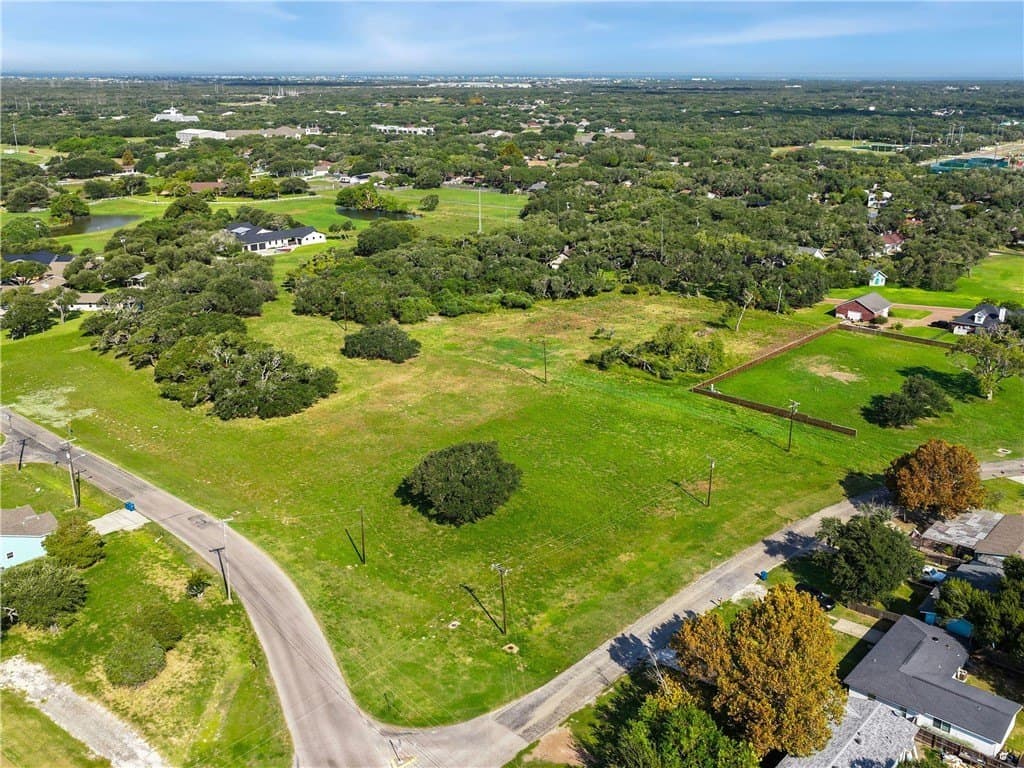 1 acres in Aransas County - photo 10