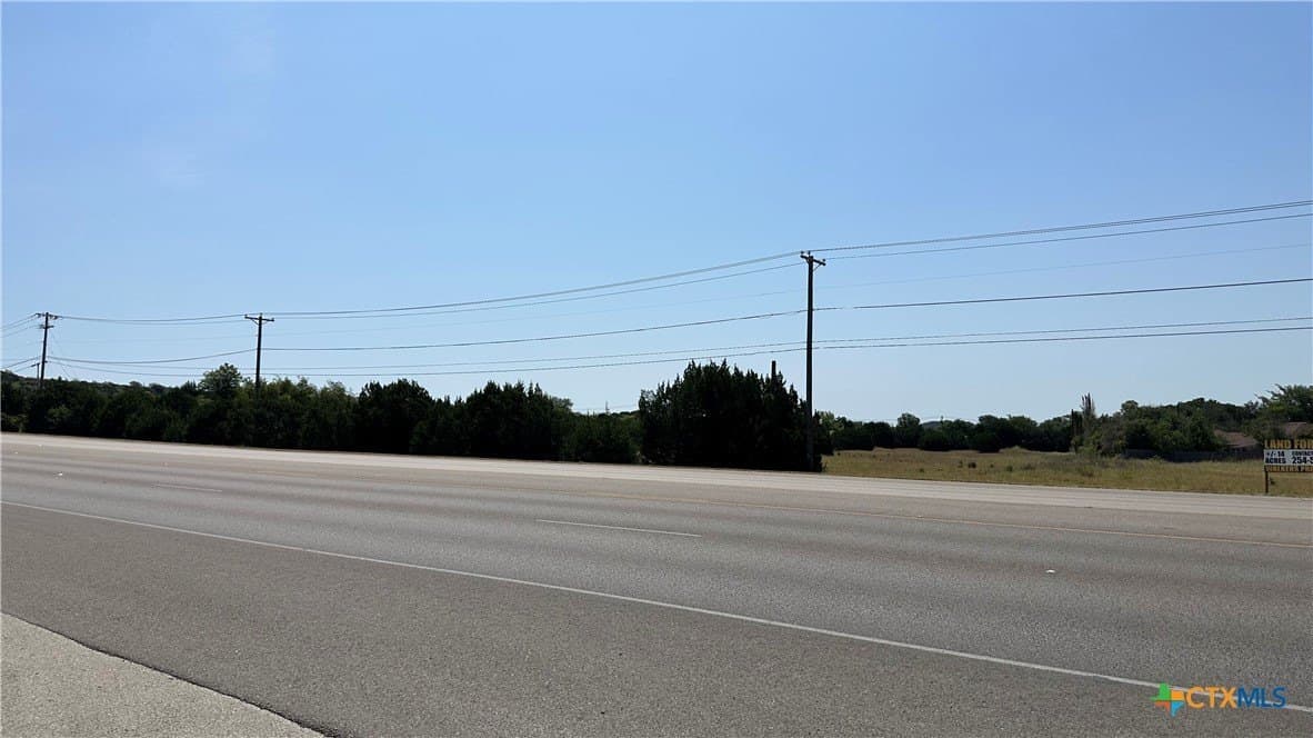 4.01 acres in Coryell County gallery image 2