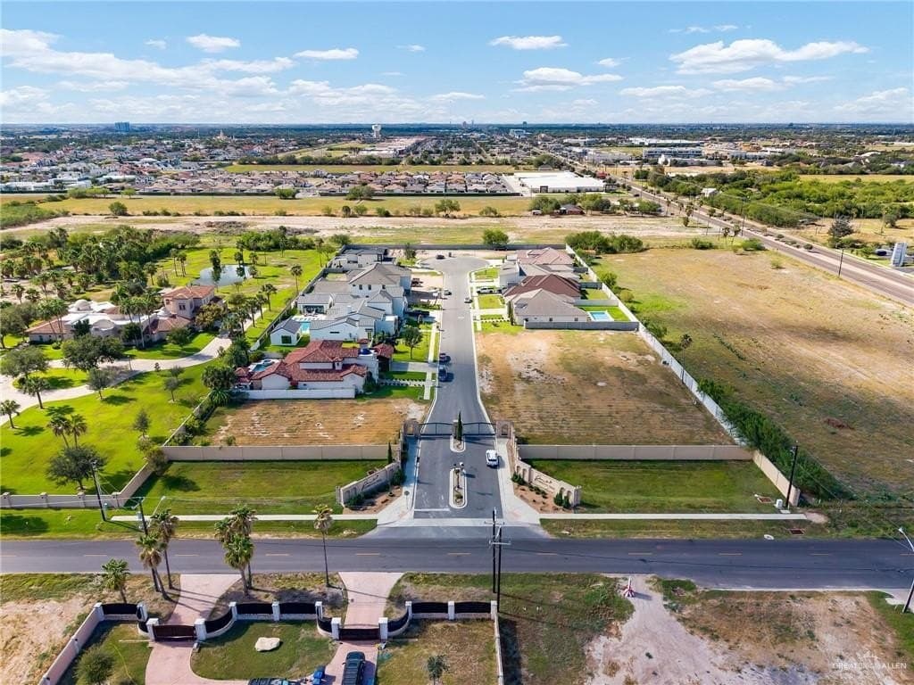 0.26 acres in Hidalgo County - photo 2