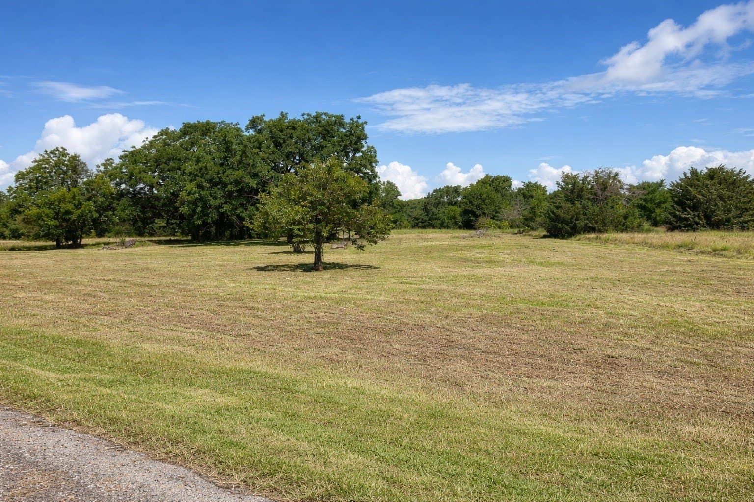 1 acres in Navarro County