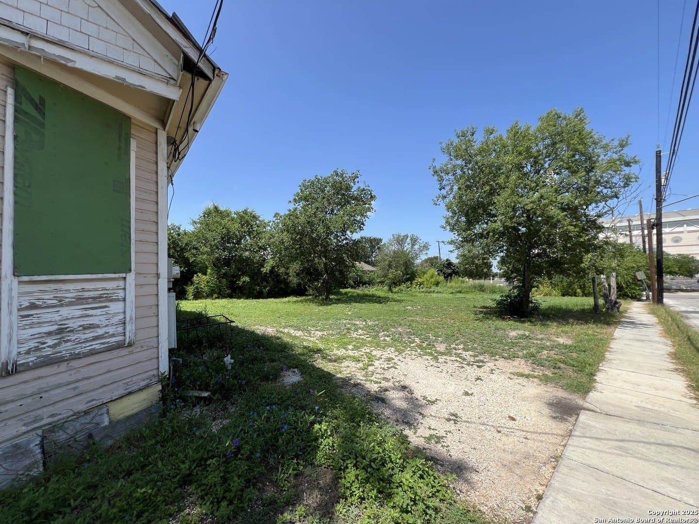 0.19 acres in Bexar County gallery image 4