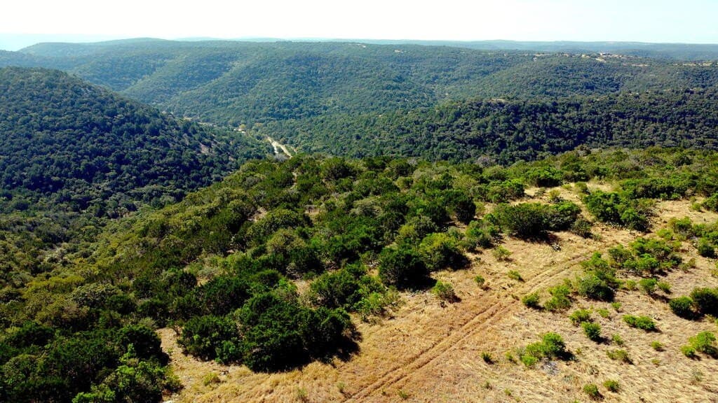 141.66 acres in Real County - photo 9