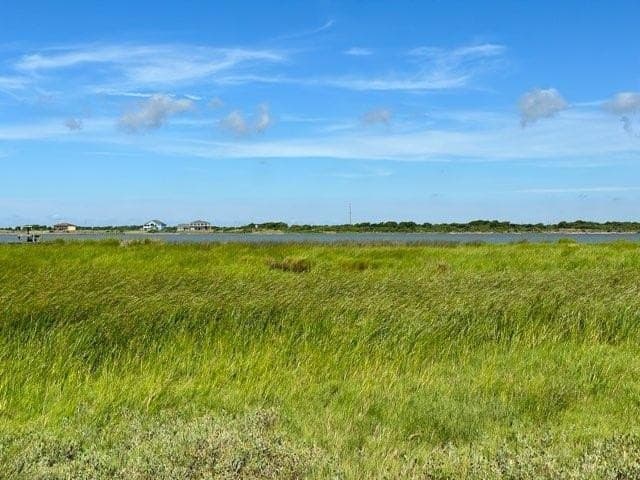 0.93 acres in Palacios Area County - photo 7