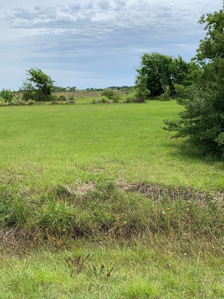 0.93 acres in Palacios Area County - photo 3