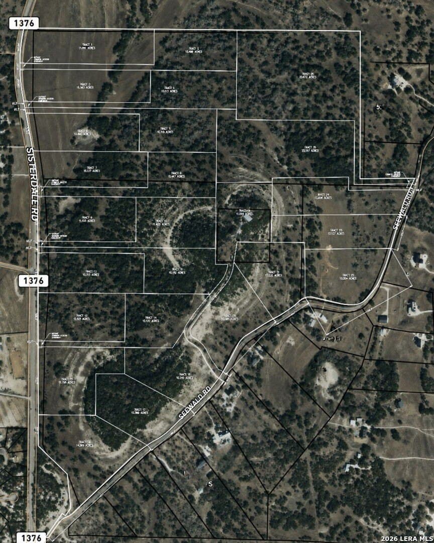 10.11 acres in Kendall County