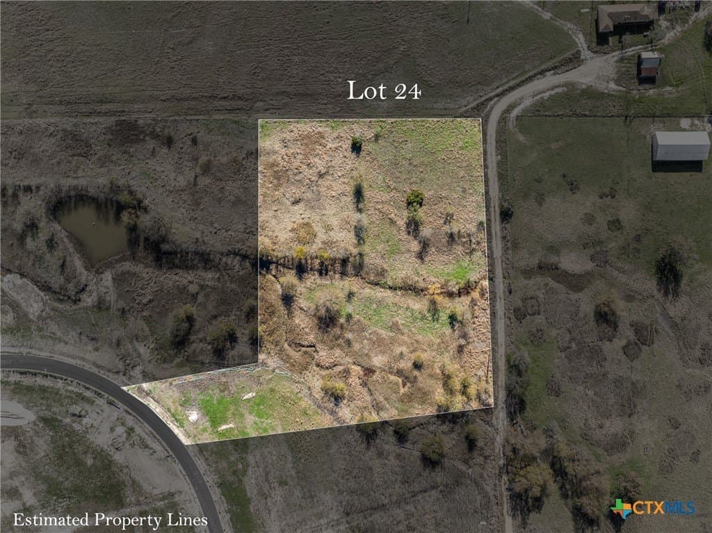 3.7 acres in Bell County gallery image 2