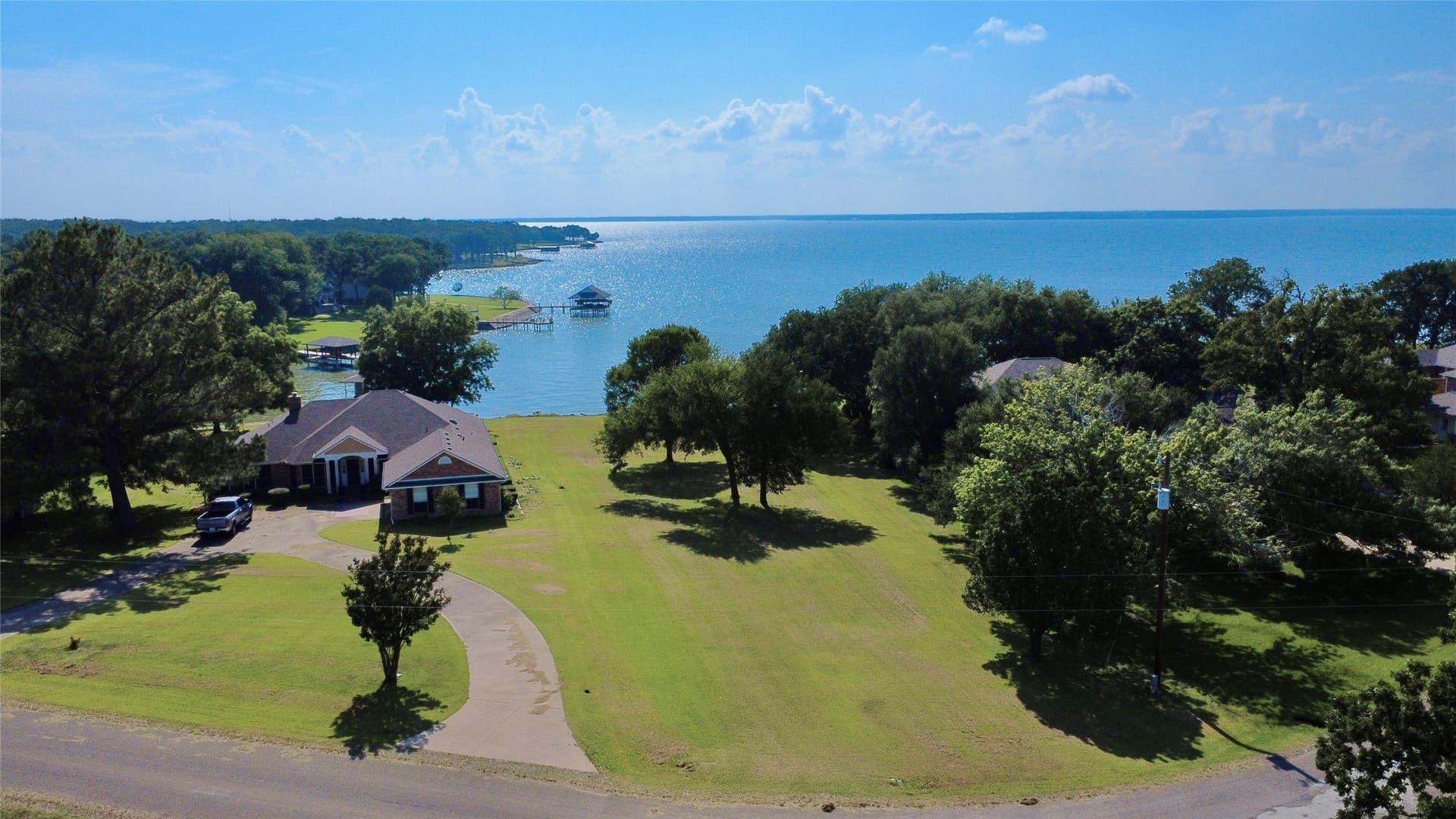 0.5 acres in Navarro County gallery image 2