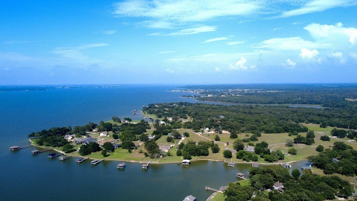 0.5 acres in Navarro County - photo 8