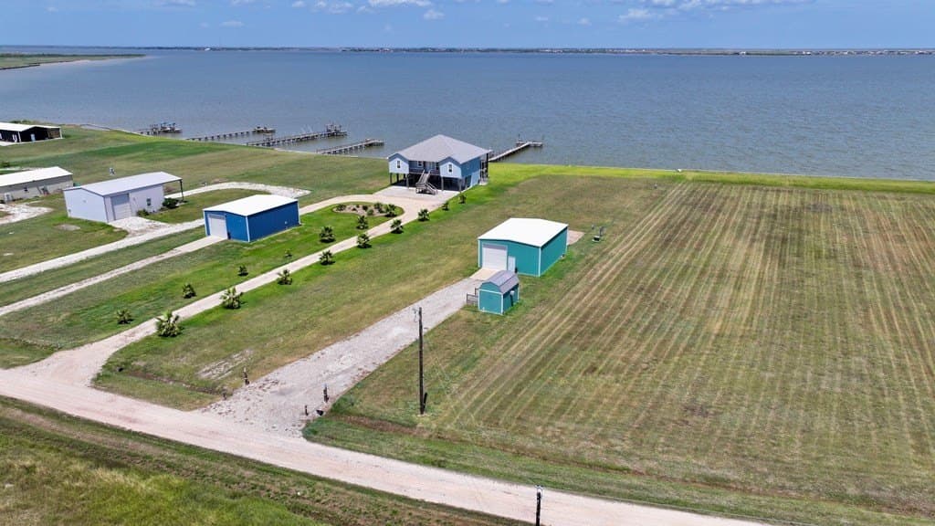 1.06 acres in Texas County gallery image 2