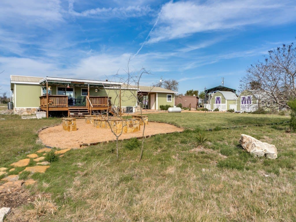 22.01 acres in Gillespie County - photo 27