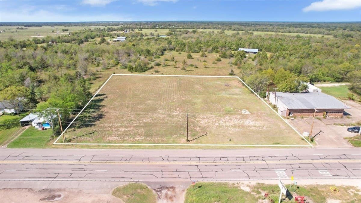 2.17 acres in Titus County - photo 3