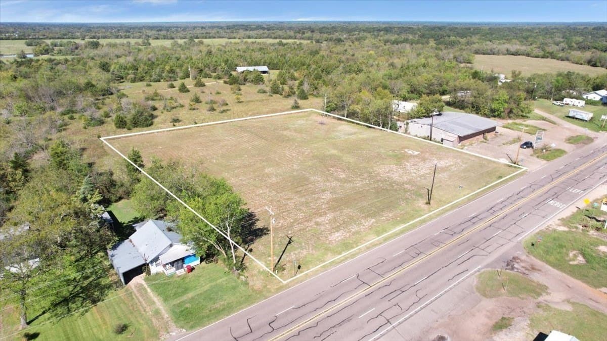 2.17 acres in Titus County - photo 4