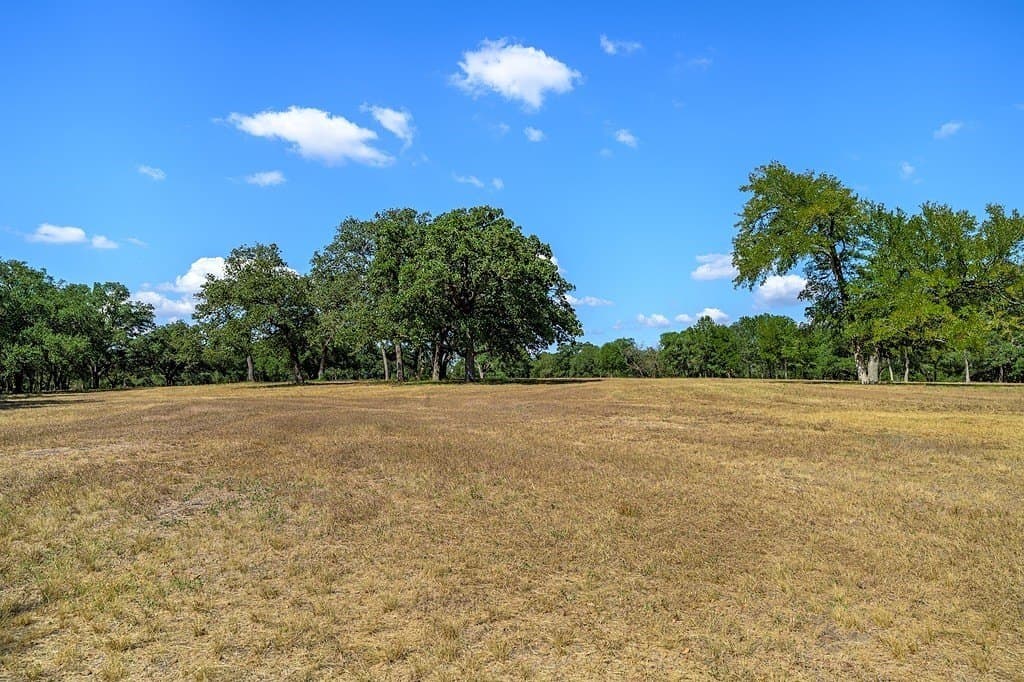57.46 acres in Fayette County - photo 5