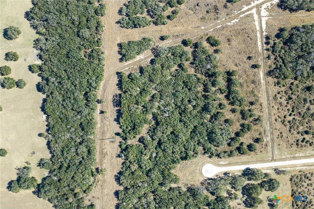 14.05 acres in Victoria County gallery image 3