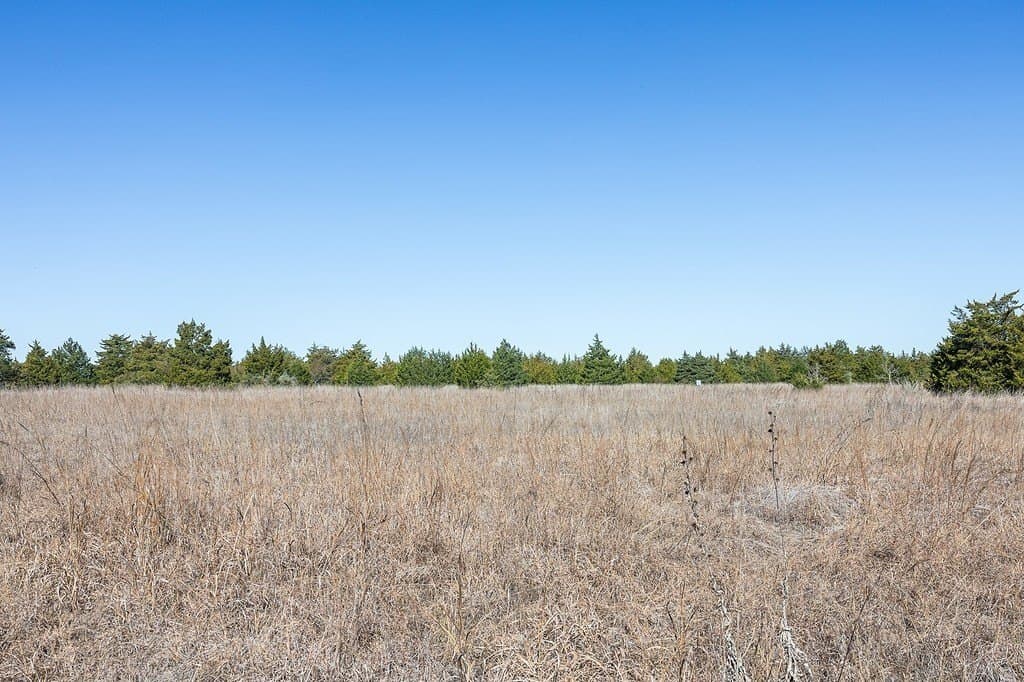 27.04 acres in Fayette County - photo 10