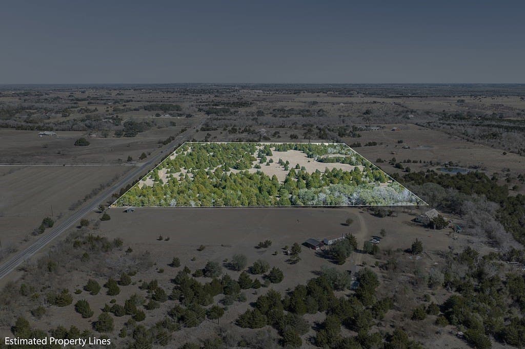 27.04 acres in Fayette County gallery image 2