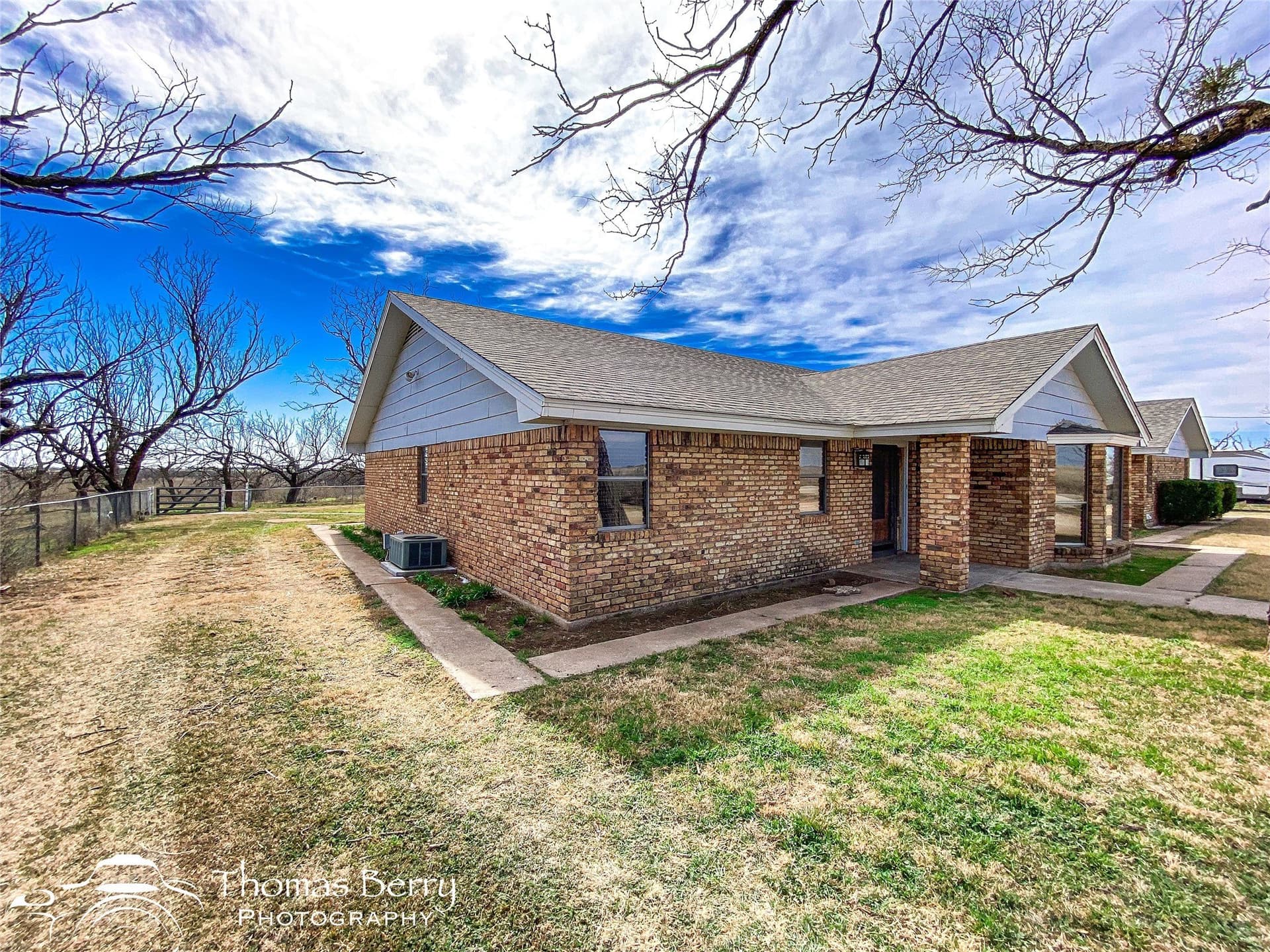 59.05 acres in Jones County - photo 2
