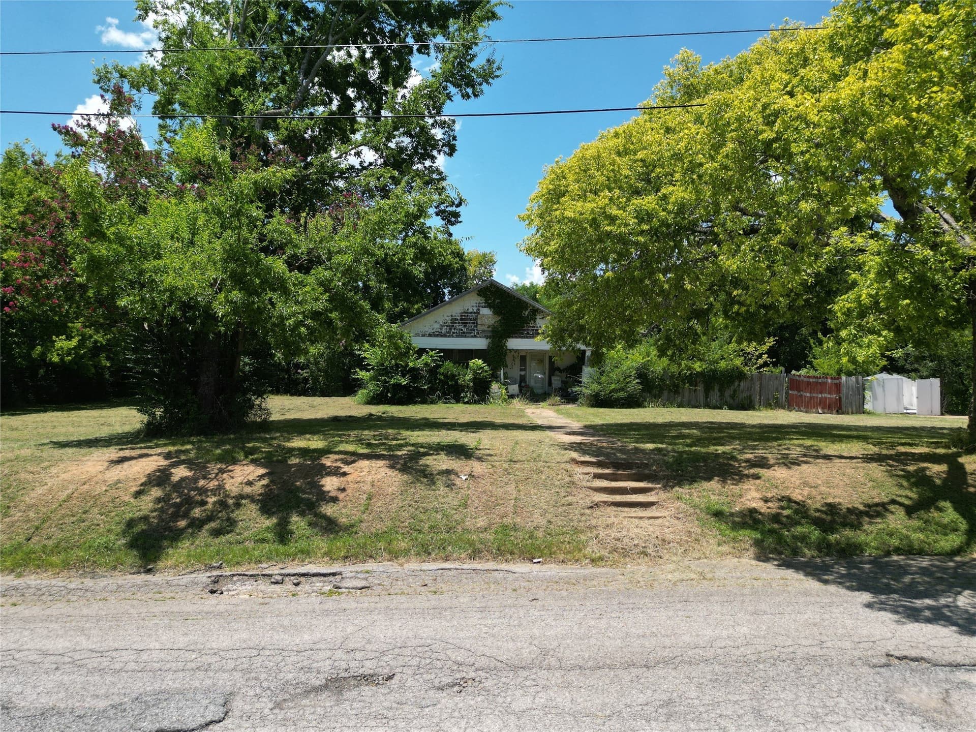 8.36 acres in Grayson County gallery image 3