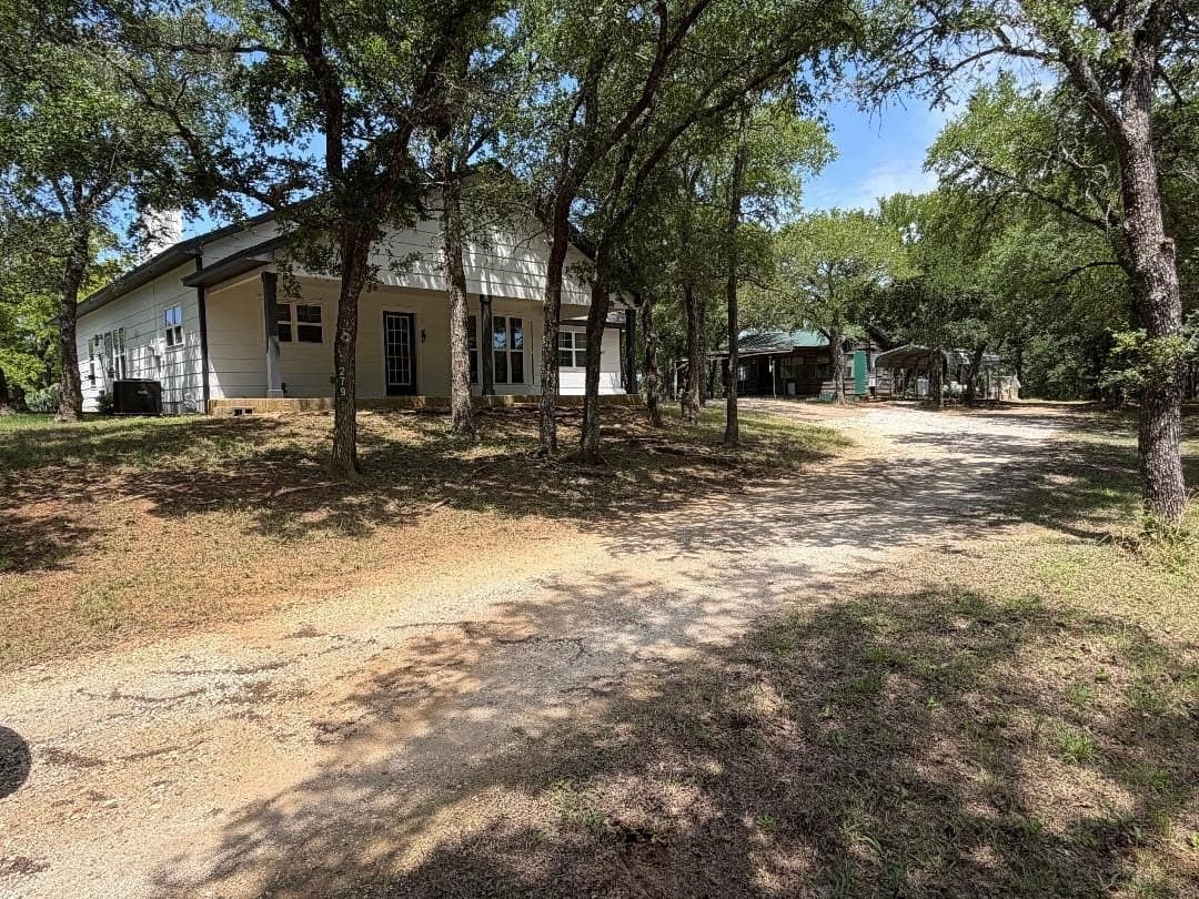 25 acres in Hill County - photo 6