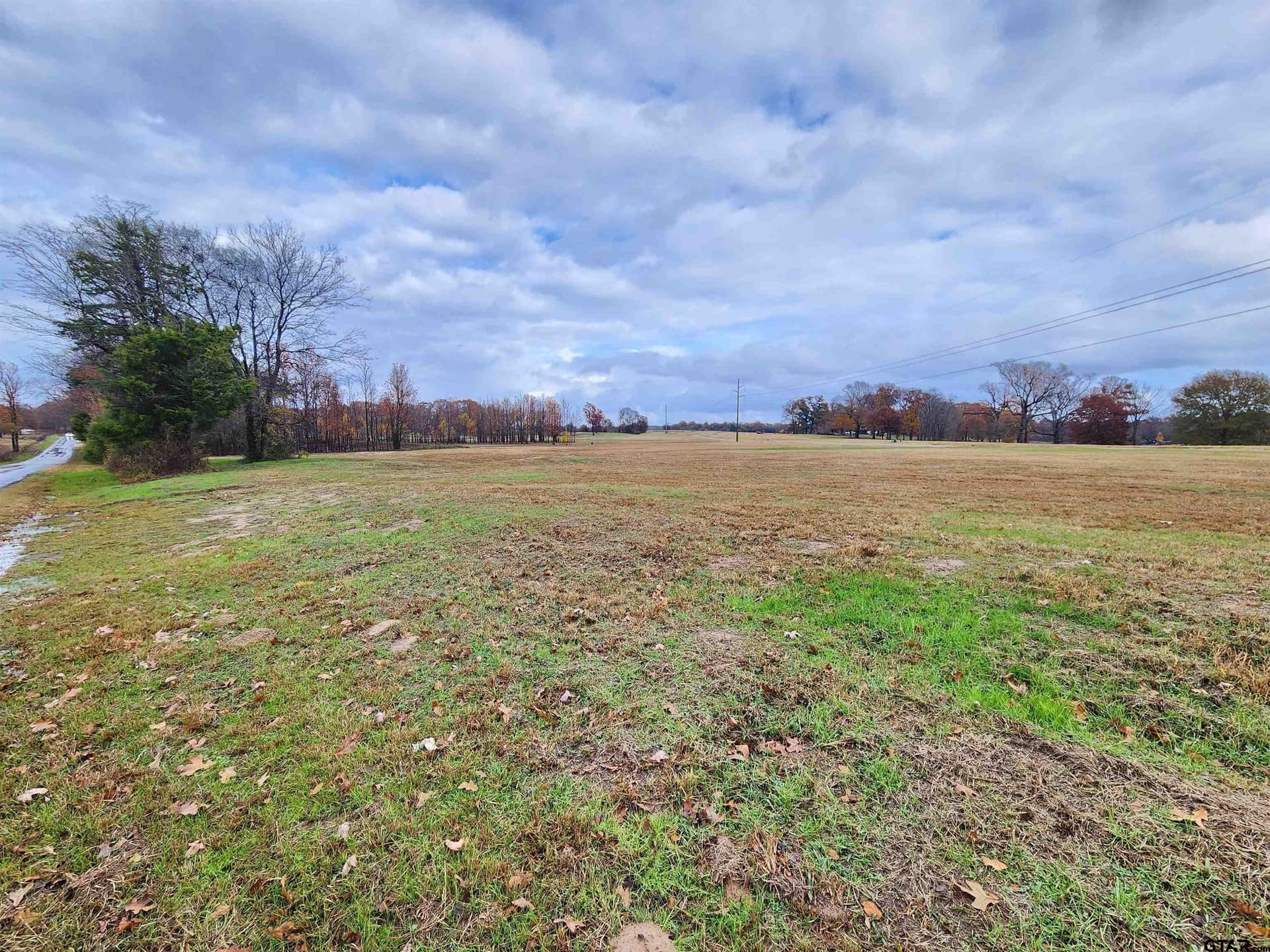 8.61 acres in Wood County - photo 9