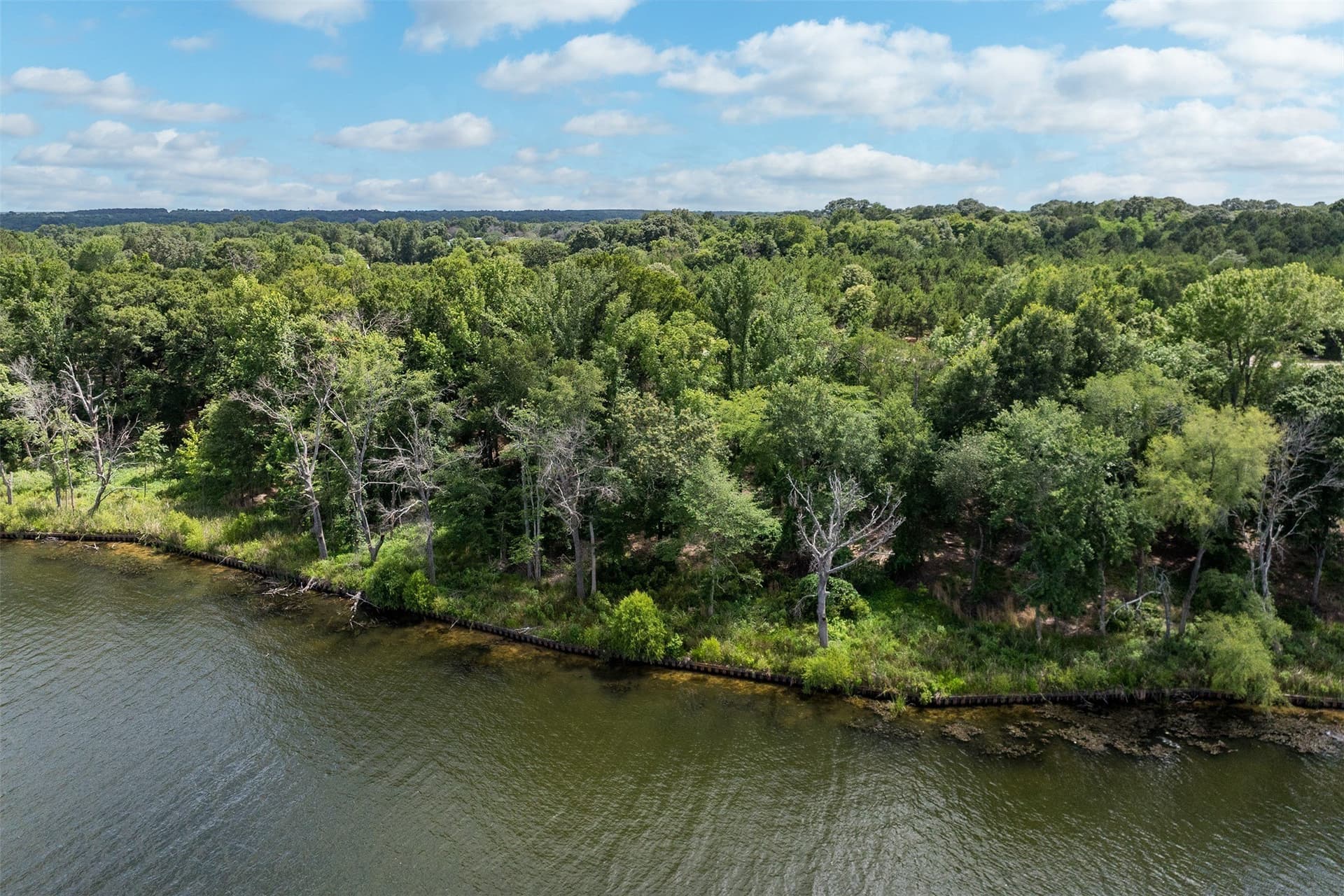 1.07 acres in Henderson County - photo 3