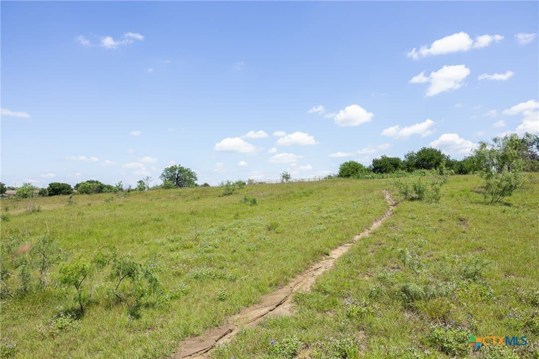 18 acres in Bell County - photo 8