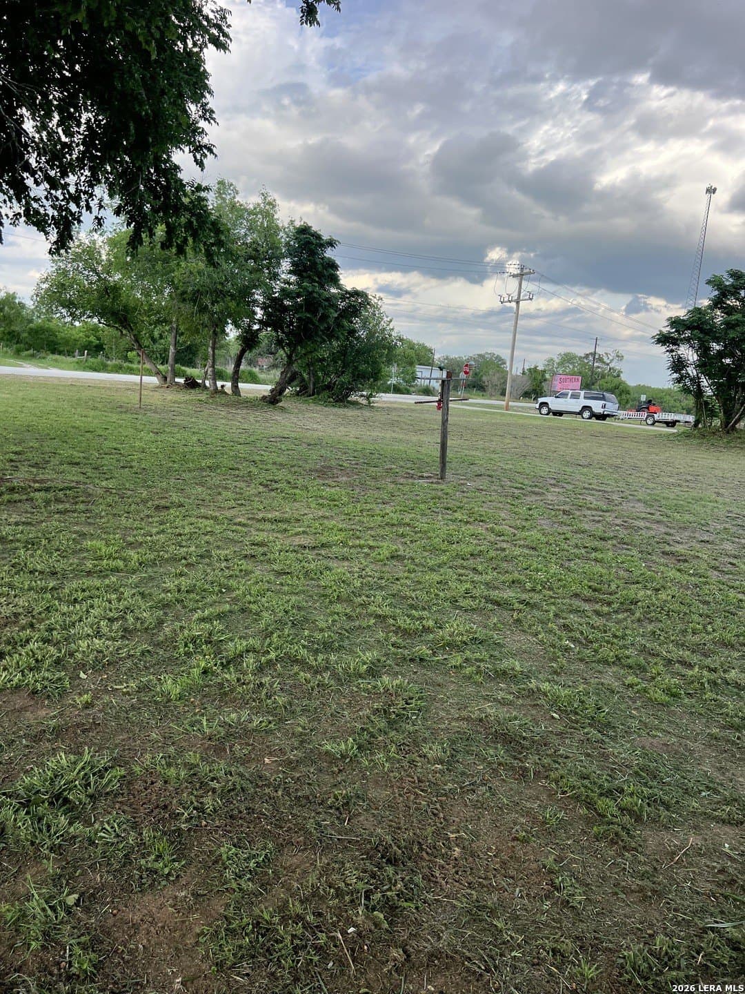 0.19 acres in Gonzales County - photo 10