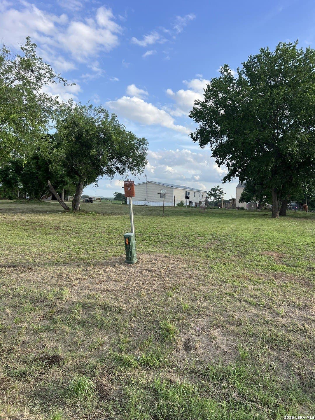 0.19 acres in Gonzales County - photo 6