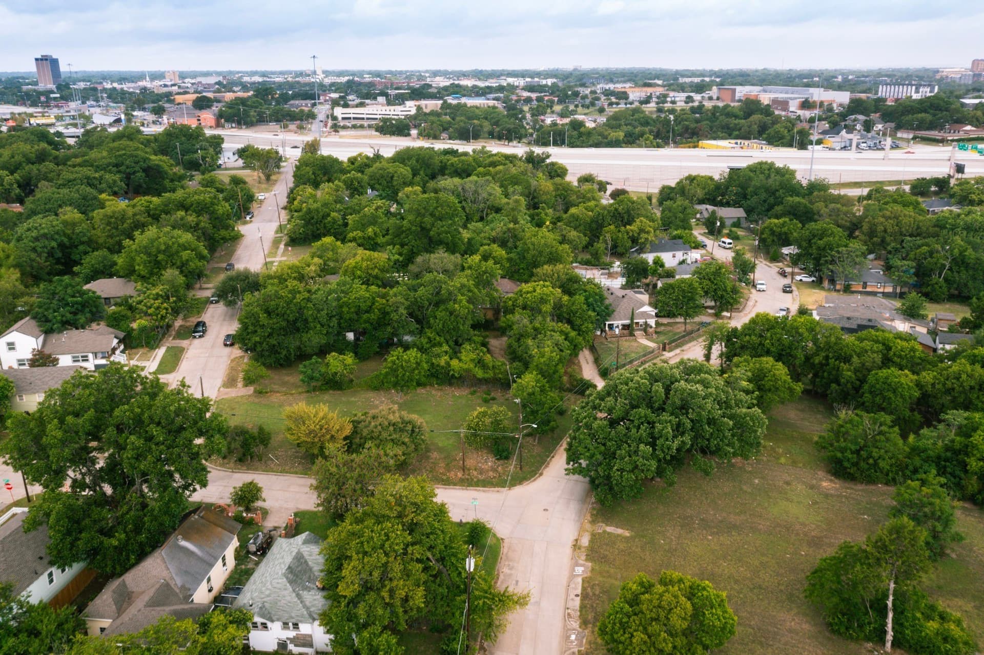 0.11 acres in Dallas County - photo 9