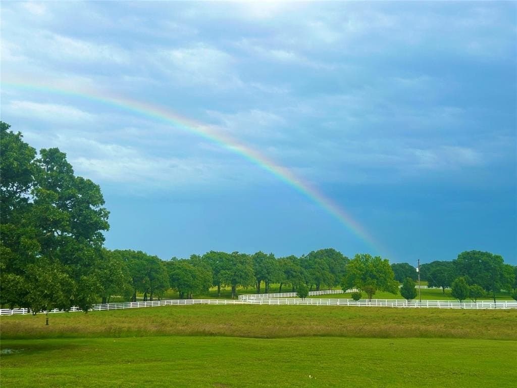 240 acres in Hill County