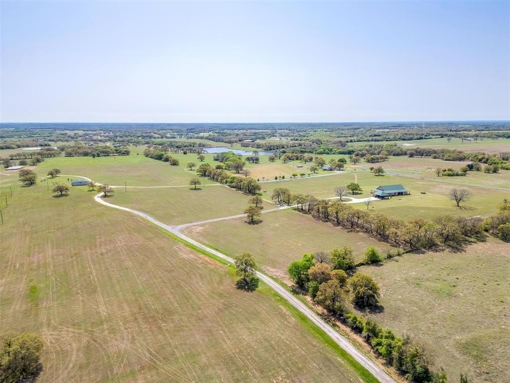 240 acres in Hill County gallery image 3