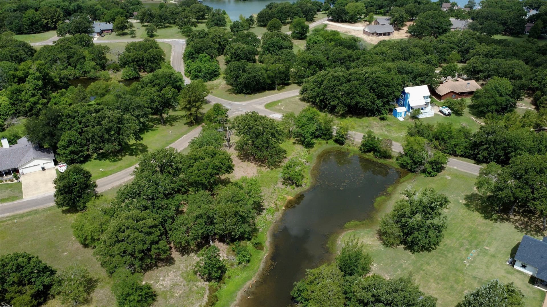 1 acres in Navarro County gallery image 4