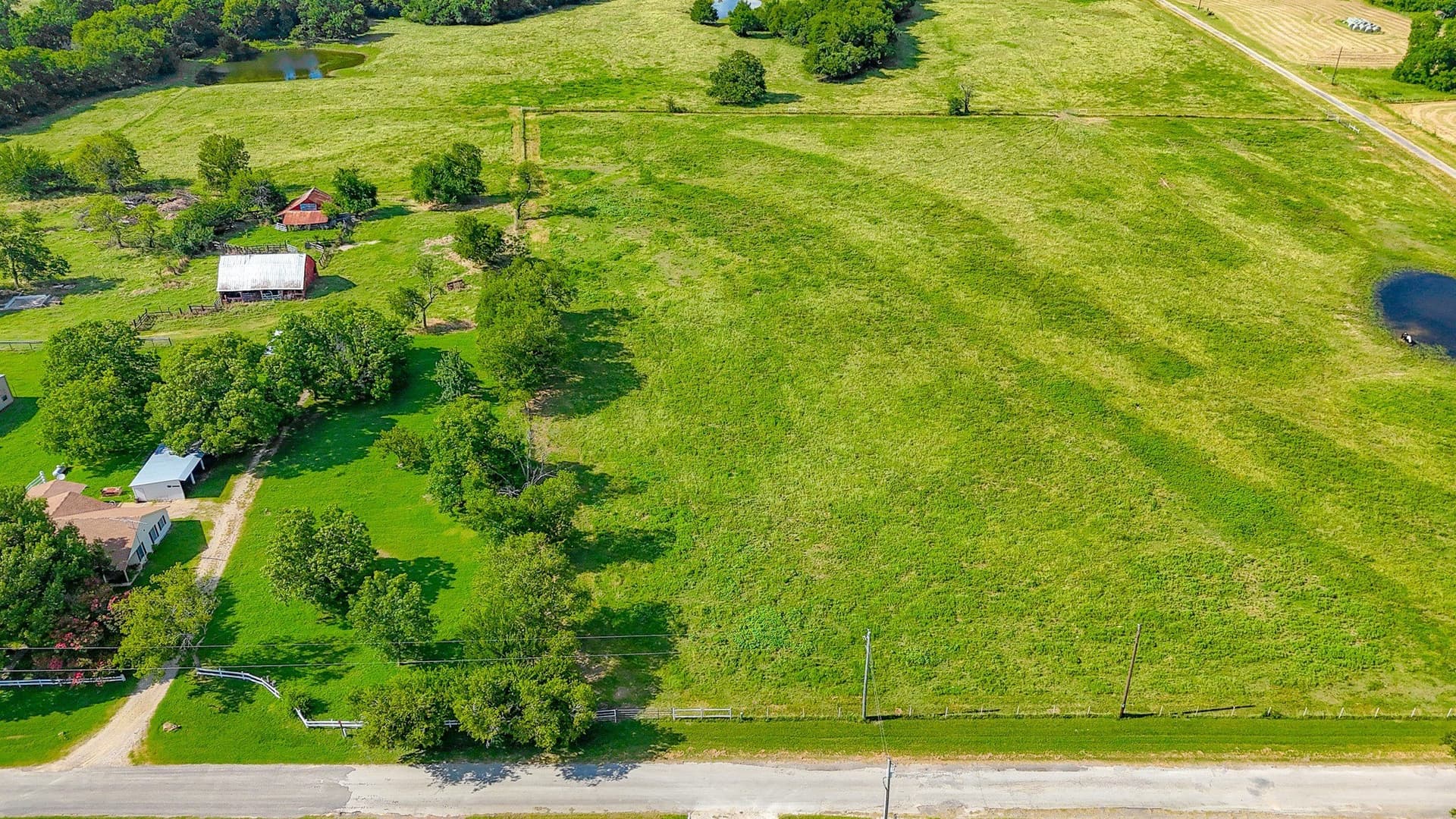 2.52 acres in Navarro County - photo 2