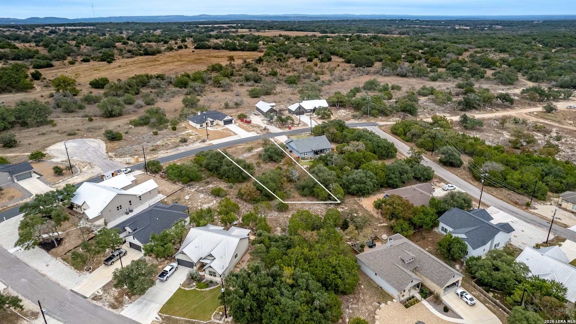 0.3 acres in Blanco County gallery image 3