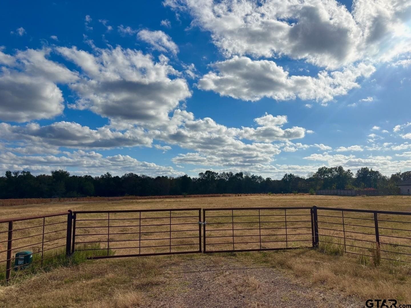 2.52 acres in Smith County