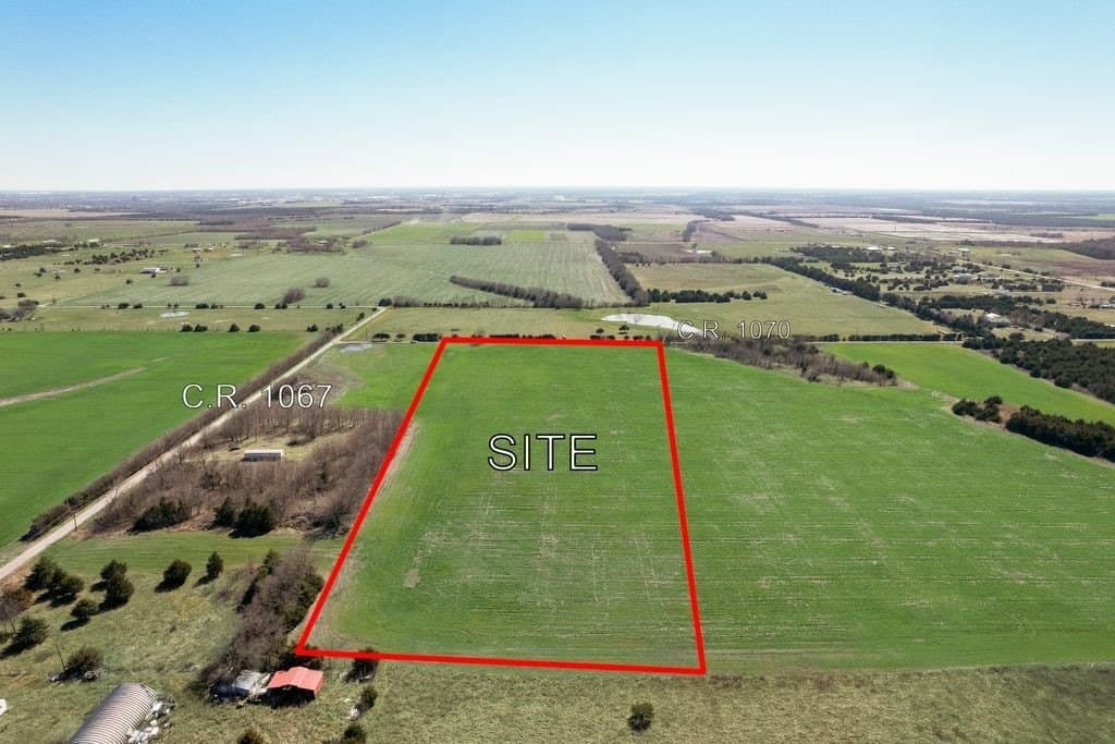11.5 acres in Hunt County - photo 9