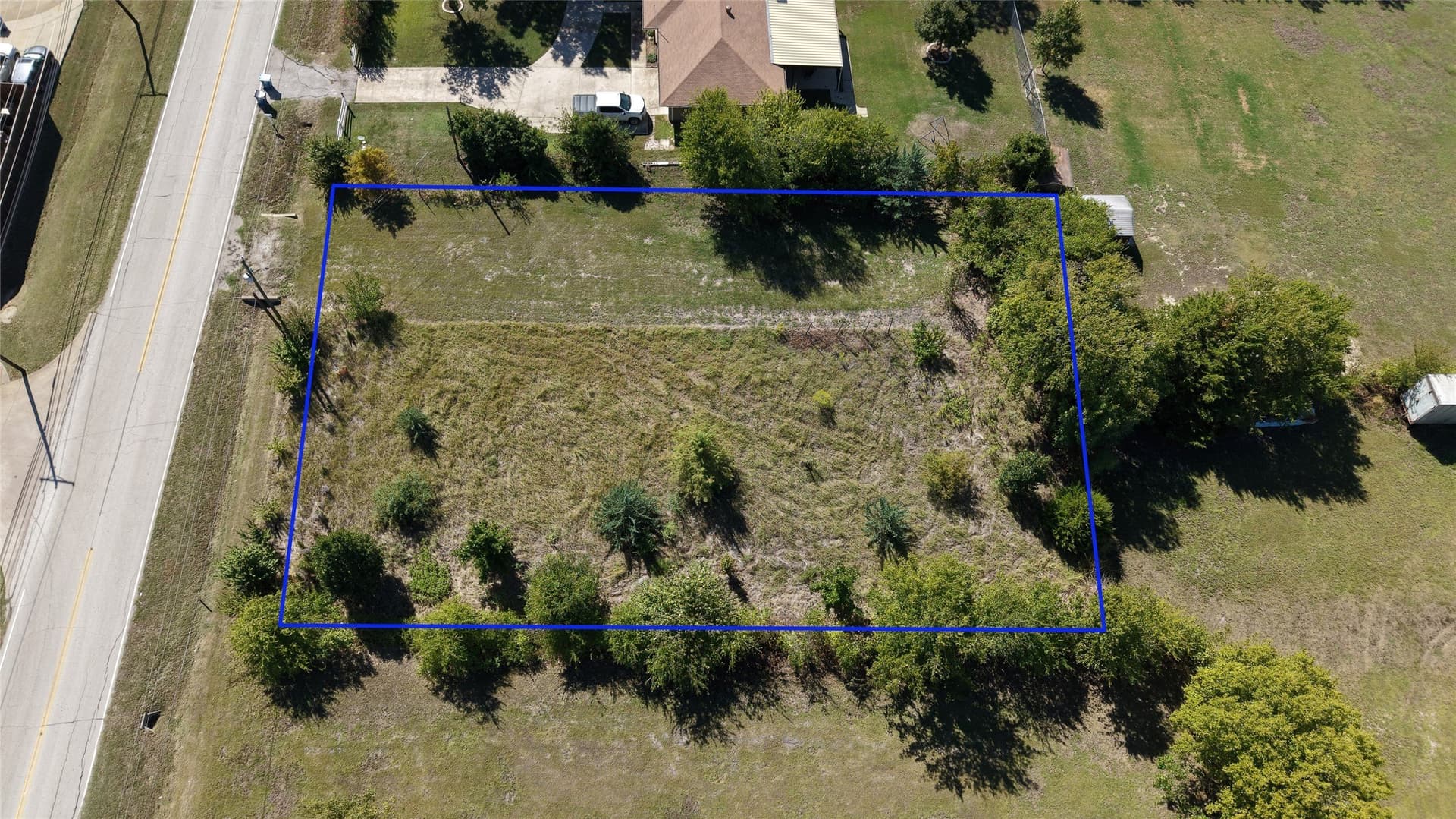 0.47 acres in Dallas County - photo 9