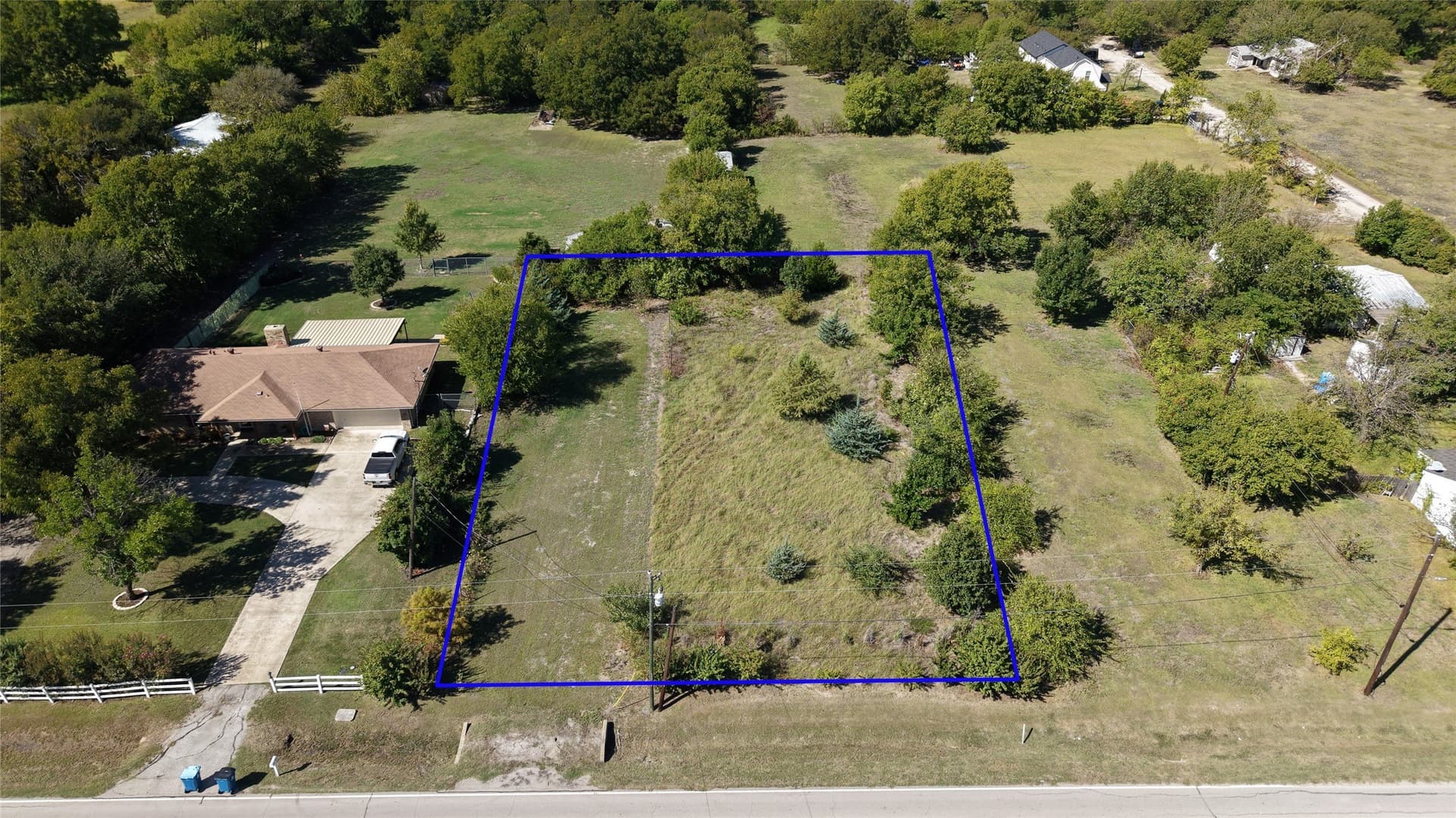 0.47 acres in Dallas County - photo 6