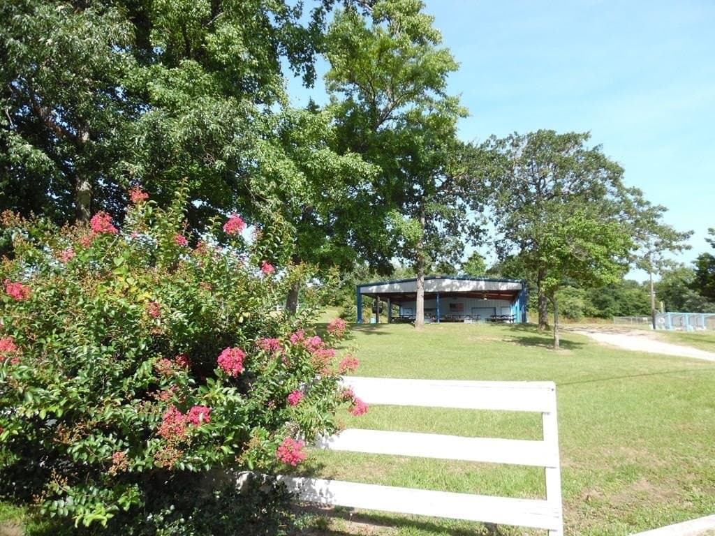 0.34 acres in Van Zandt County - photo 14