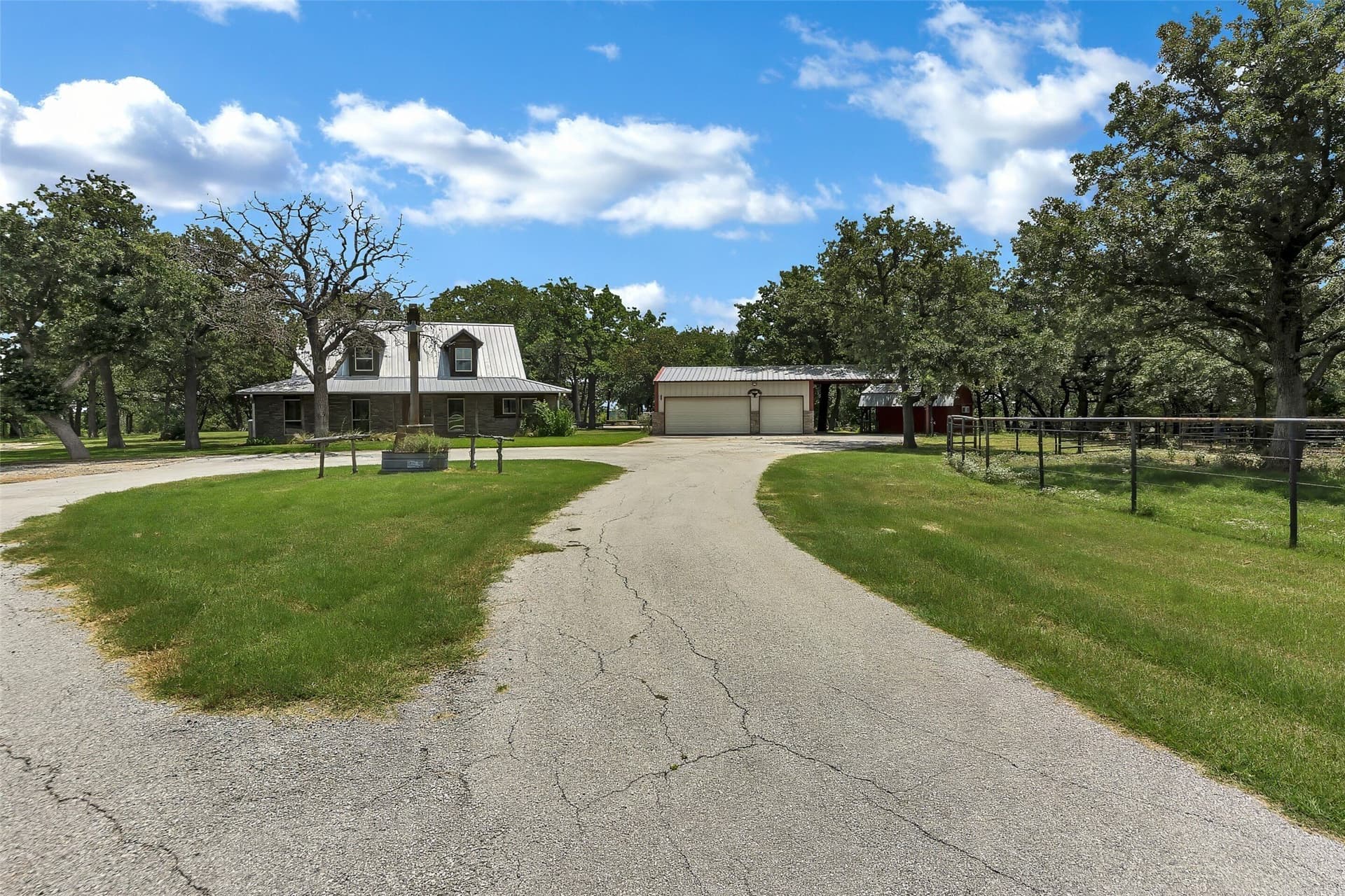 29.32 acres in Palo Pinto County