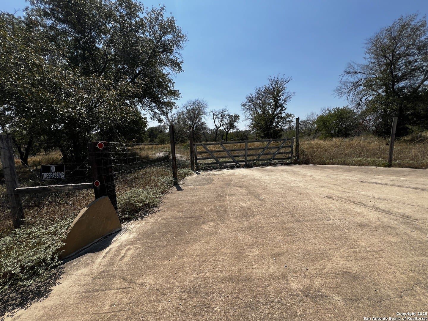 5.24 acres in Atascosa County gallery image 2