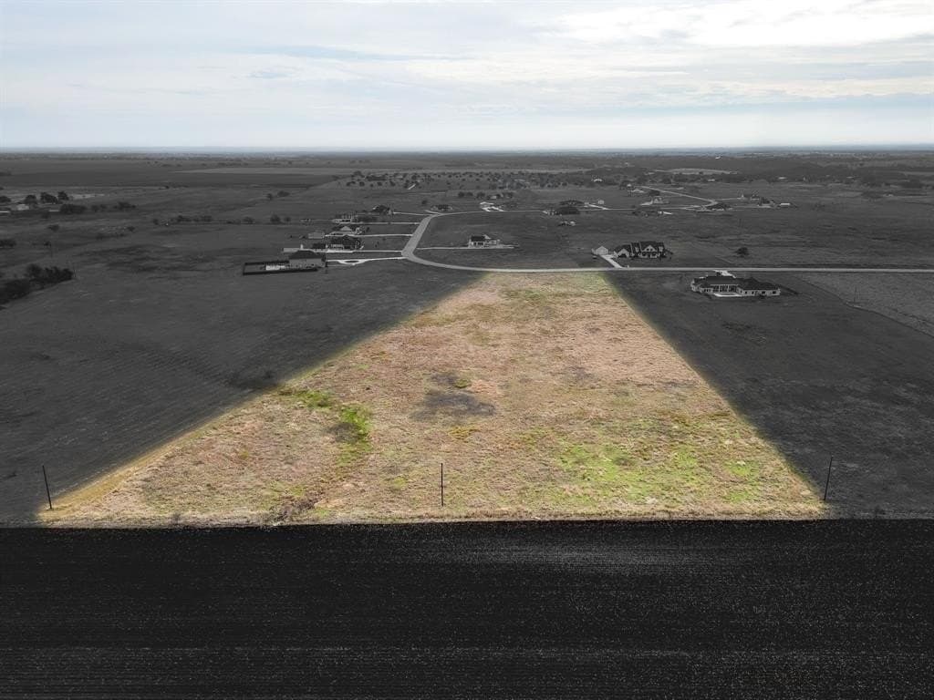 7.74 acres in McLennan County gallery image 3