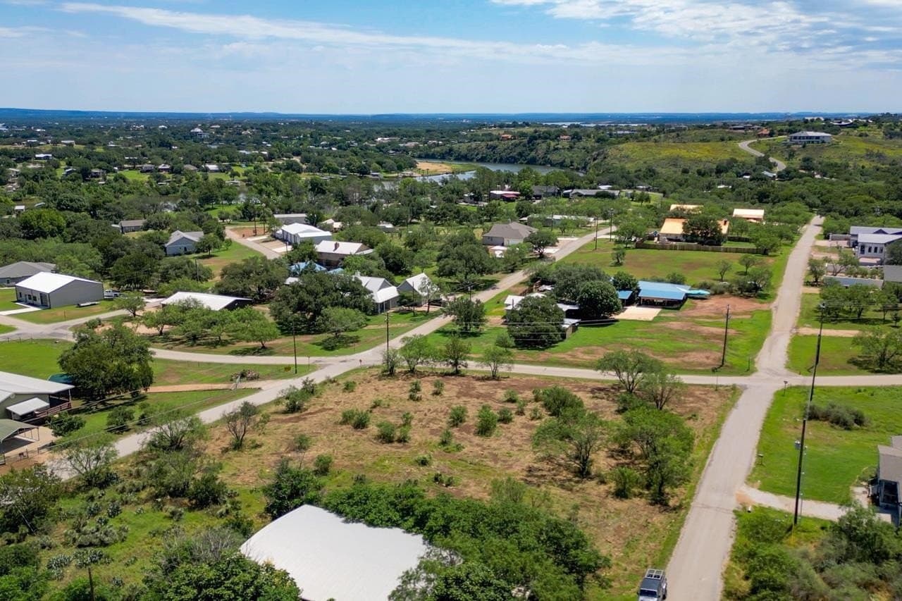 1.02 acres in Llano County - photo 10