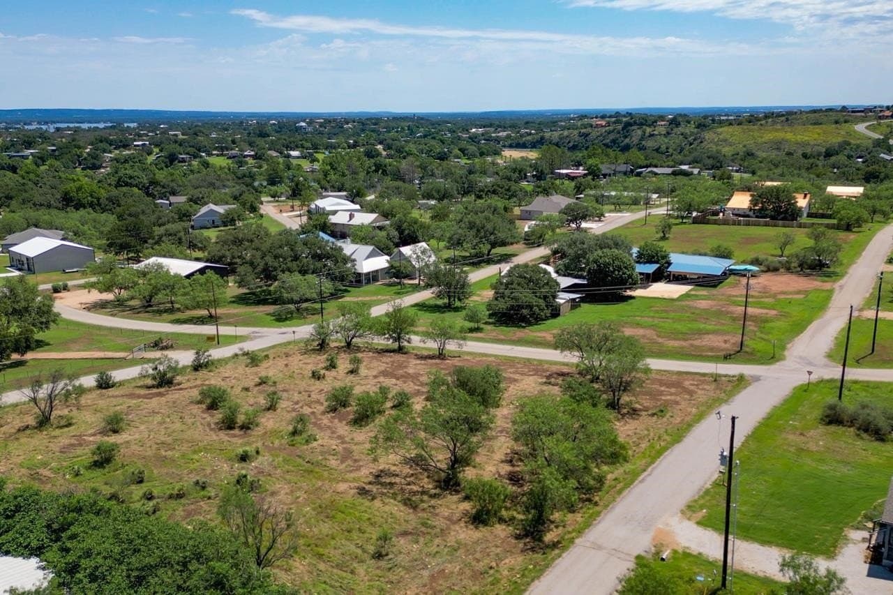 1.02 acres in Llano County gallery image 3