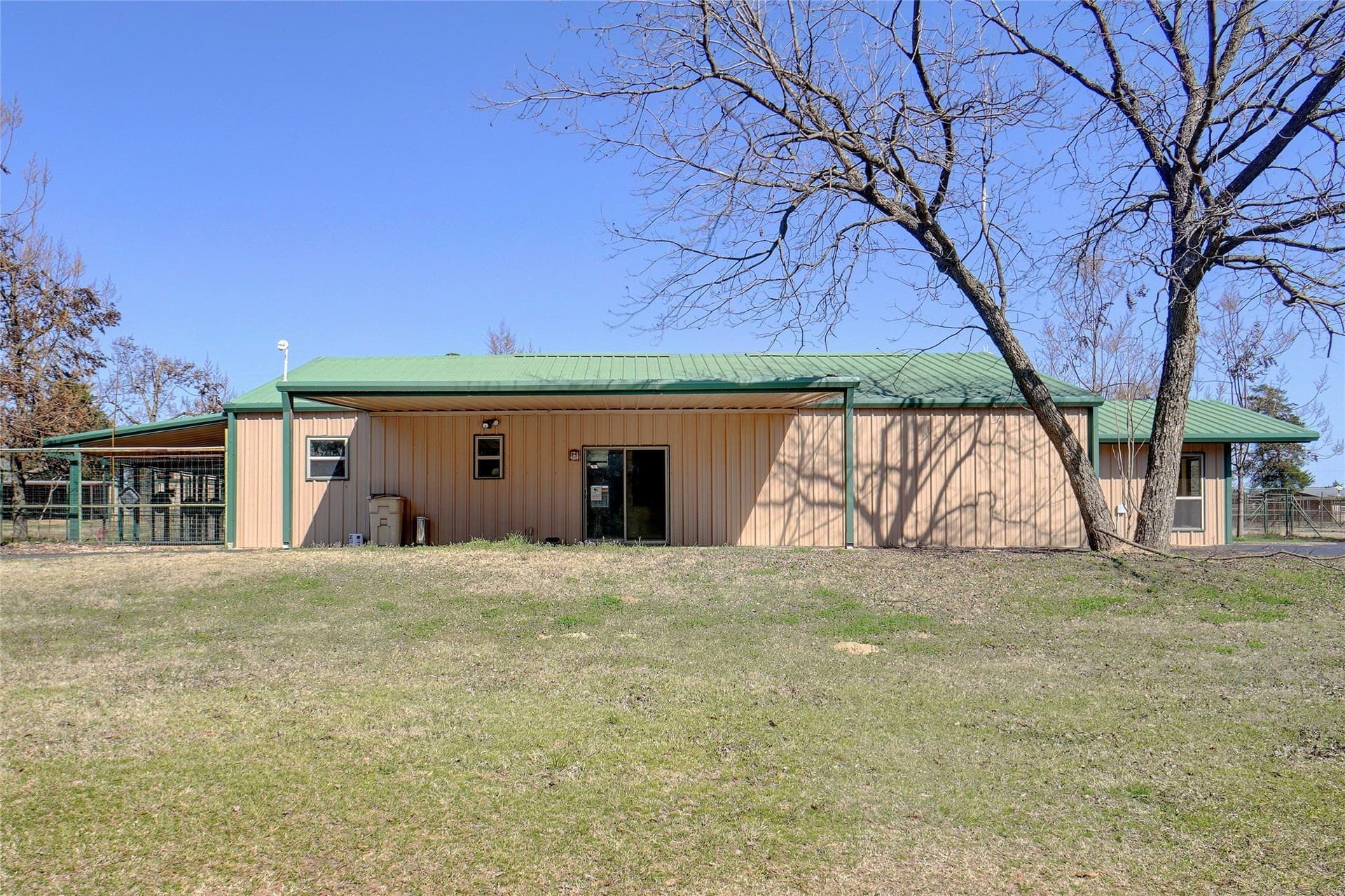 53.65 acres in Titus County - photo 7