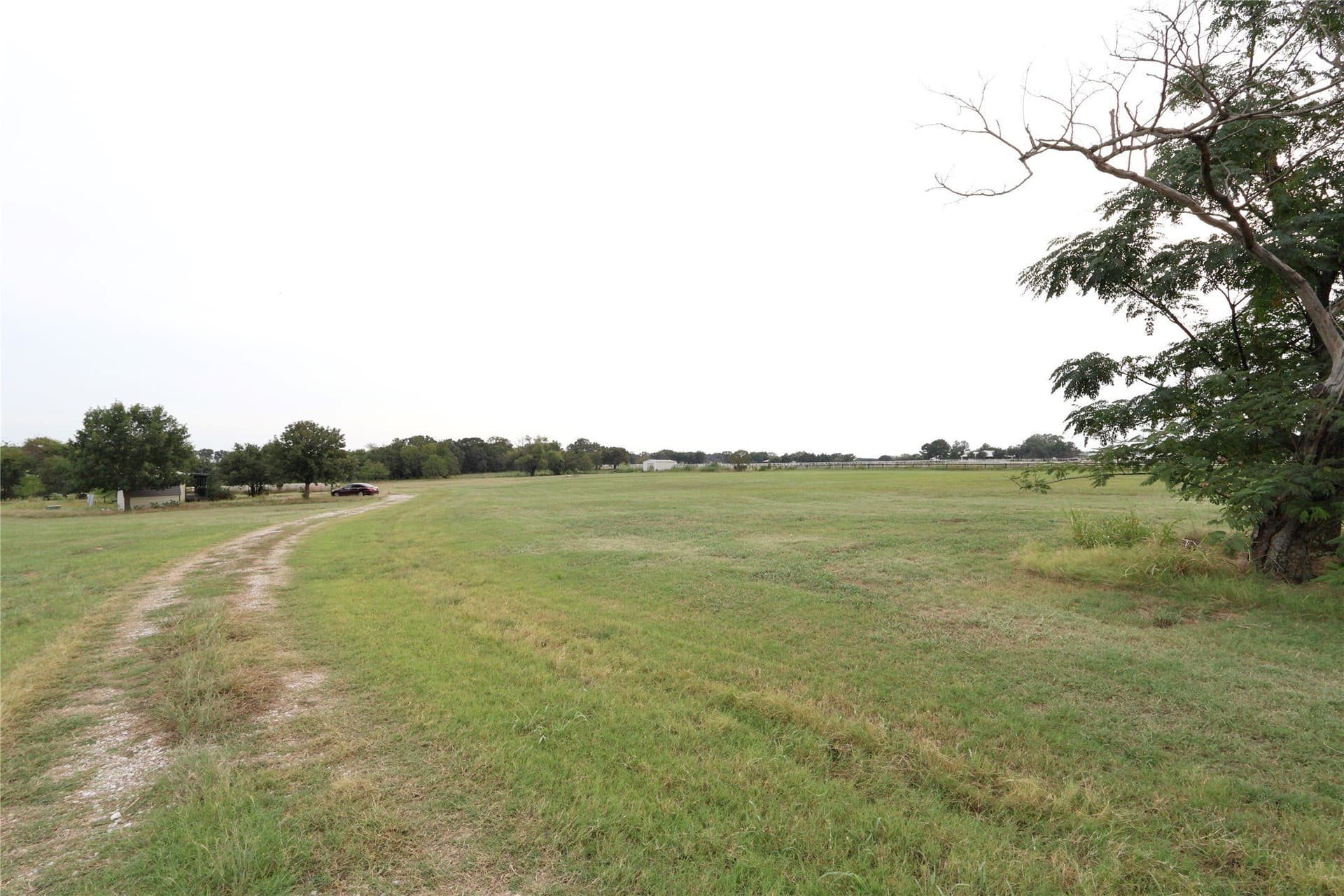 33.55 acres in Denton County - photo 5