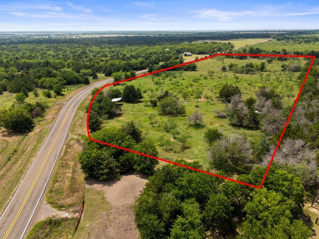 13.17 acres in Navarro County gallery image 3