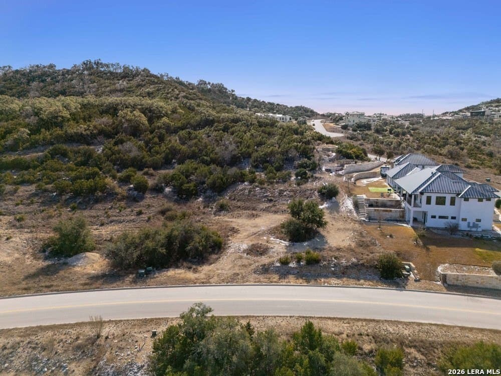 1.24 acres in Bexar County gallery image 3