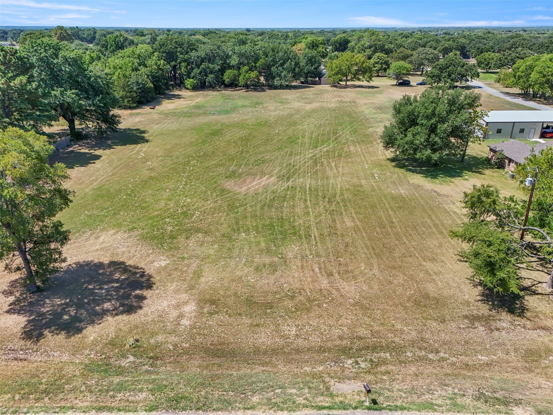 2.41 acres in Kaufman County