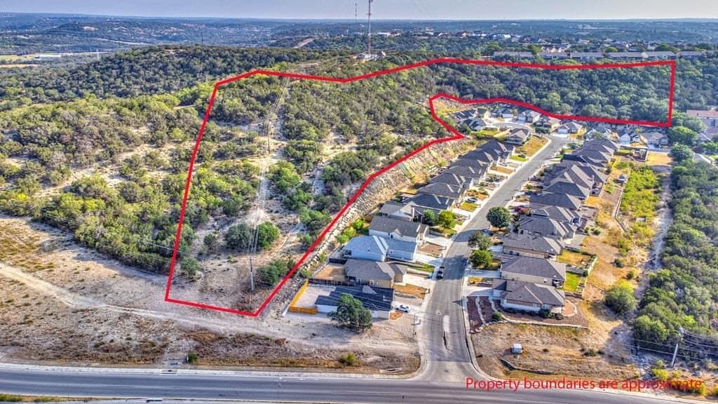 7.96 acres in Kerr County featured view